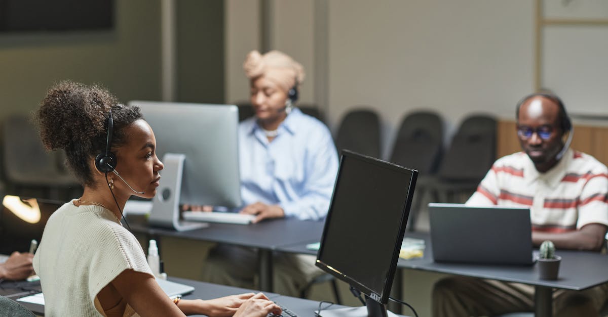 découvrez comment améliorer vos relations clients grâce à des stratégies efficaces et personnalisées. apprenez à engager vos clients, à renforcer leur fidélité et à optimiser leur satisfaction pour propulser votre entreprise vers le succès.