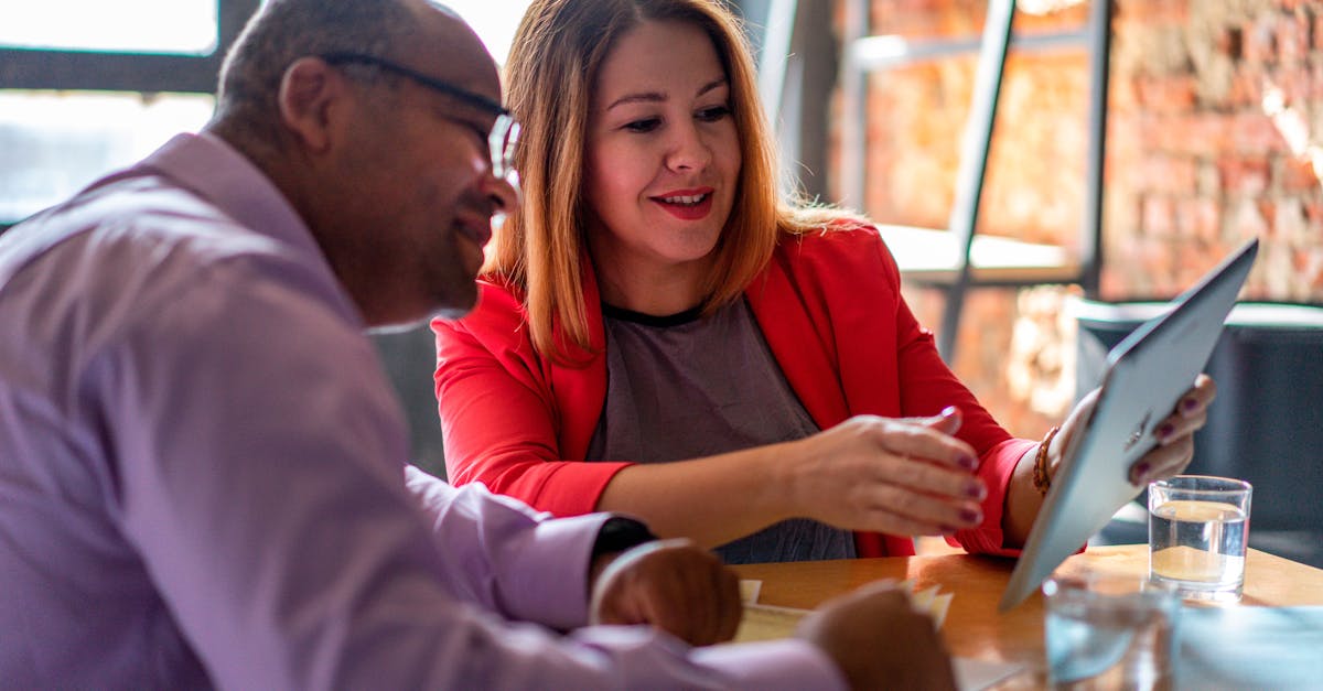 découvrez comment le retour d'expérience de vos clients peut transformer votre entreprise. apprenez à recueillir, analyser et intégrer les avis clients pour améliorer vos produits et services.