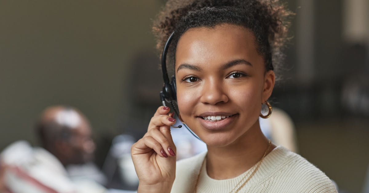 découvrez le rôle essentiel d'un coordinateur de la satisfaction client, garant de l'expérience client optimale. apprenez comment il collabore avec les équipes pour recueillir des feedbacks, analyser les données, et mettre en œuvre des stratégies visant à améliorer la satisfaction et la fidélité des clients.