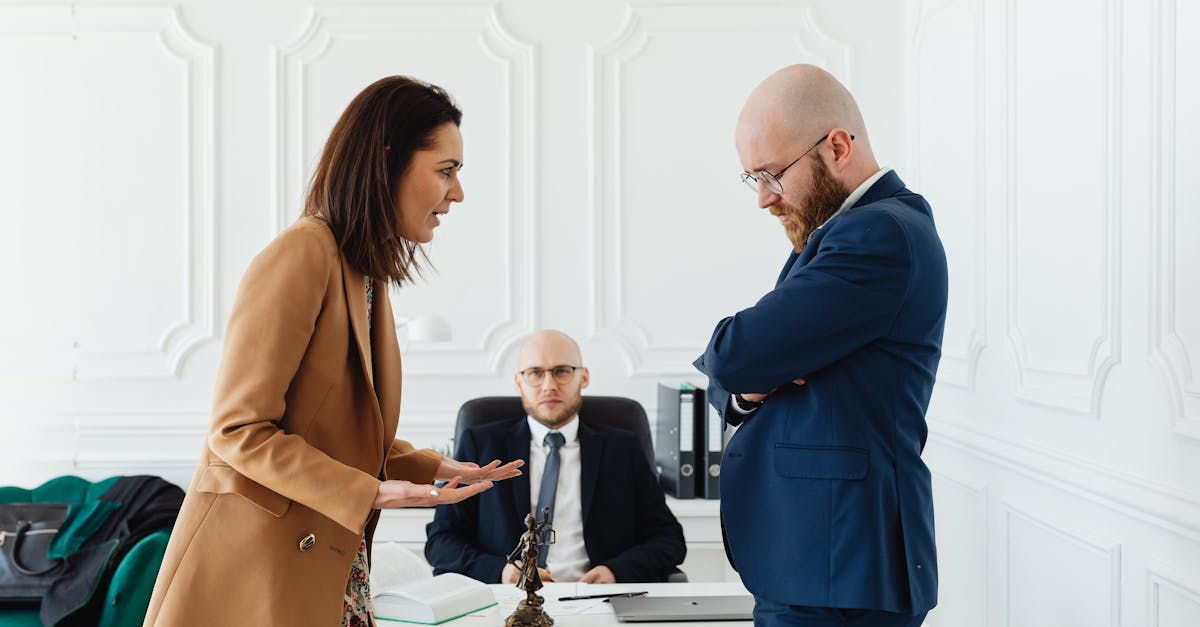 découvrez le rôle essentiel du client solutions manager, un professionnel qui agit comme l'interface entre les clients et les solutions proposées, visant à optimiser la satisfaction client et à développer des relations durables. apprenez comment cette expertise contribue à la réussite des entreprises grâce à des stratégies personnalisées et une approche centrée sur les besoins des clients.