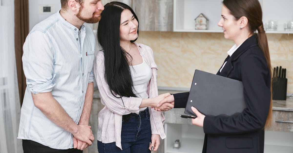 découvrez les clés pour améliorer la satisfaction client et fidéliser votre clientèle. apprenez des stratégies efficaces pour répondre aux attentes des consommateurs et optimiser leur expérience.