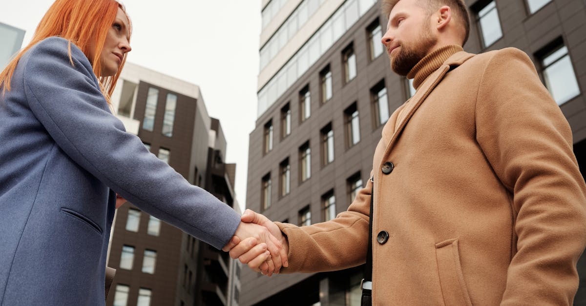 découvrez comment établir des partenariats stratégiques pour stimuler la croissance de votre entreprise. explorez les avantages, les meilleures pratiques et les clés du succès en matière de collaborations efficaces.