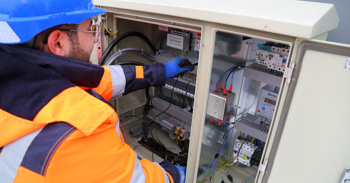 découvrez notre service de technicien, offrant une expertise inégalée pour résoudre tous vos problèmes techniques. notre équipe professionnelle assure un service rapide et fiable, garantissant votre satisfaction à chaque intervention.
