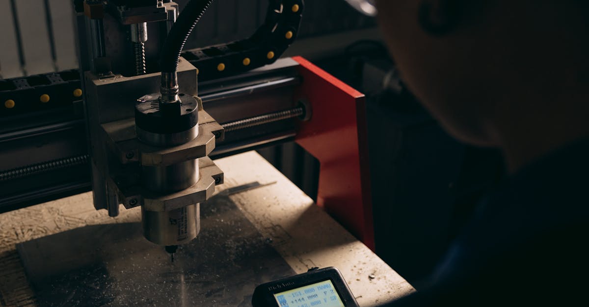 découvrez le rôle essentiel d'un technicien technique, expert en réparations et maintenance des équipements, garantissant performance et fiabilité. apprenez-en plus sur ses compétences, responsabilités et l'importance de son travail dans divers secteurs.